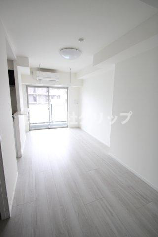 リヴシティ横濱末吉町弐番館の居間・リビング