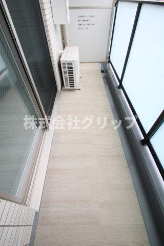 リヴシティ横濱末吉町弐番館のバルコニー
