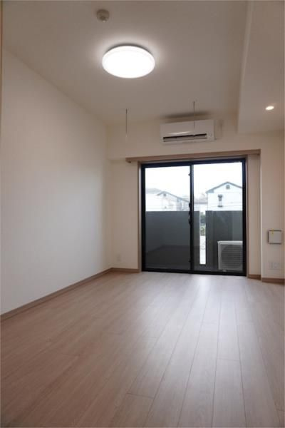 ルーブル都立家政六番館