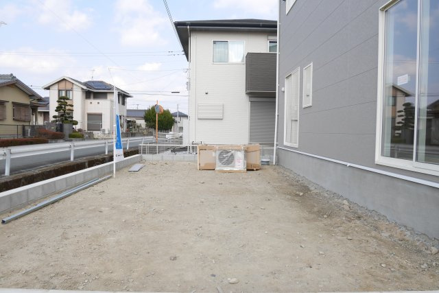 小郡市二森　オール電化１号棟　アーネストワンの庭