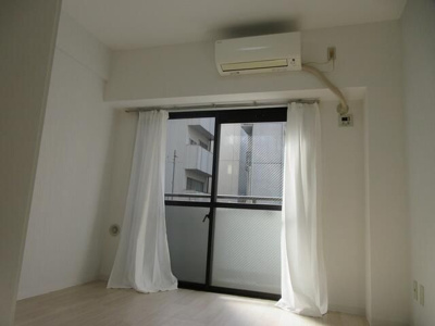 【居間・リビング】 | ＮＩＣアーバンスピリッツ横浜反町