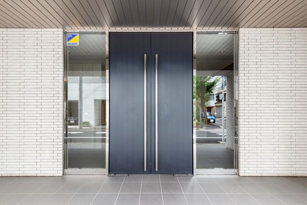 アーリアシティ日本橋のエントランス