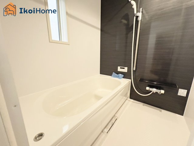 神戸市西区王塚台第6　3号棟　新築戸建の浴室|【ホームページに現地動画掲載中】●年中無休：当日予約可●1坪タイプユニットバス！浴室暖房乾燥機完備！