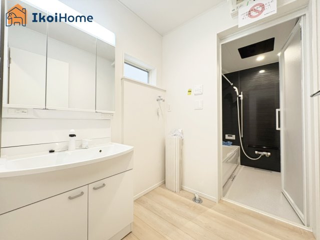 神戸市西区王塚台第6　3号棟　新築戸建の洗面所|【ホームページに現地動画掲載中】●年中無休：当日予約可●洗濯パン未設置。価格は約5000円〜ご相談可