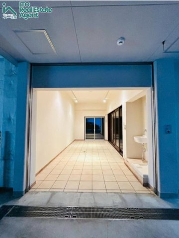 コンフォールヒルズ衣笠金閣寺道の駐車場