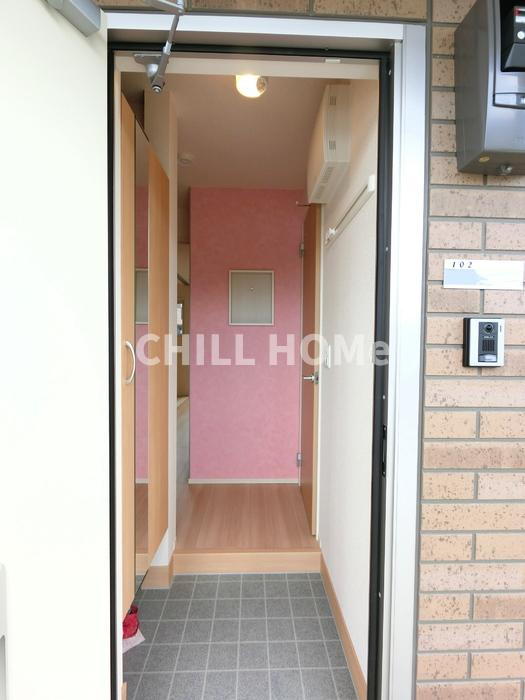 コ・クリエ　Ｂの玄関|当社、チルホームのHPもご覧ください(^^)/物件情報多数♪