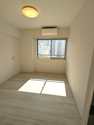 CLARITIA文京湯島のその他共用部分|リビングと独立した6.2帖洋室です
インターネット無料
エアコン・照明・クローゼット付きです
南向き日当り良好
7階以上は隣の号室と接していない独立したプライバシー確保されたお部屋です