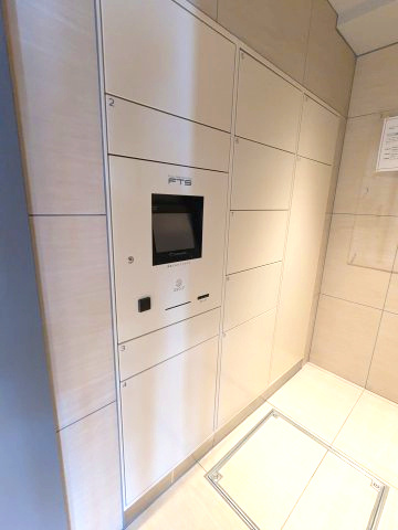 CLARITIA文京湯島の設備|タッチキーの宅配ボックスです