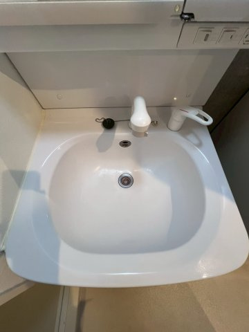COCOFLAT中村橋の独立洗面台