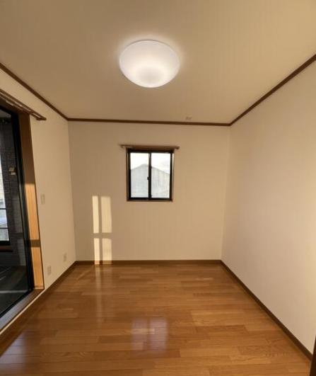 いわき市小名浜字林ノ上　中古戸建の洋室