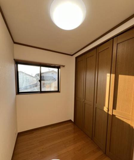 いわき市小名浜字林ノ上　中古戸建の洋室