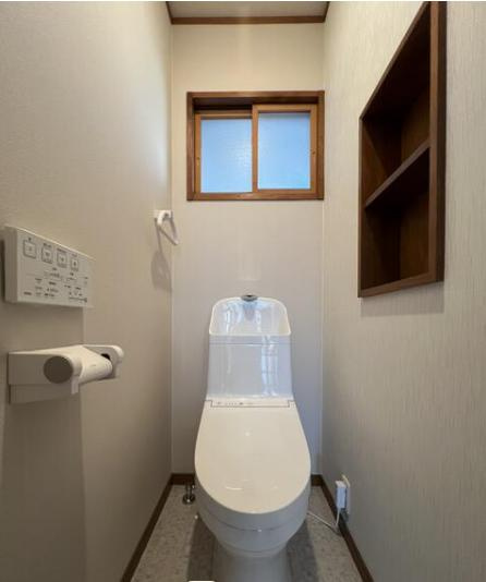 いわき市小名浜字林ノ上　中古戸建のトイレ