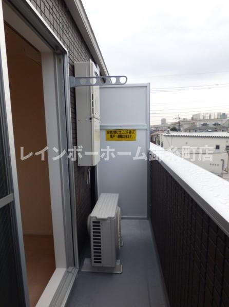 アートスタイル五反野のバルコニー