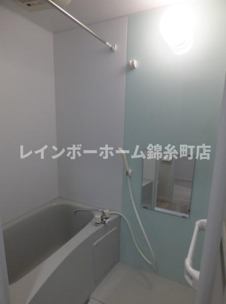 アートスタイル五反野の浴室