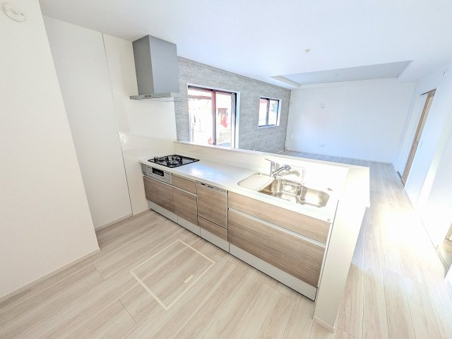 八王子市　緑町　新築一戸建て　９期のキッチン|～使い勝手の良いシステムキッチン～