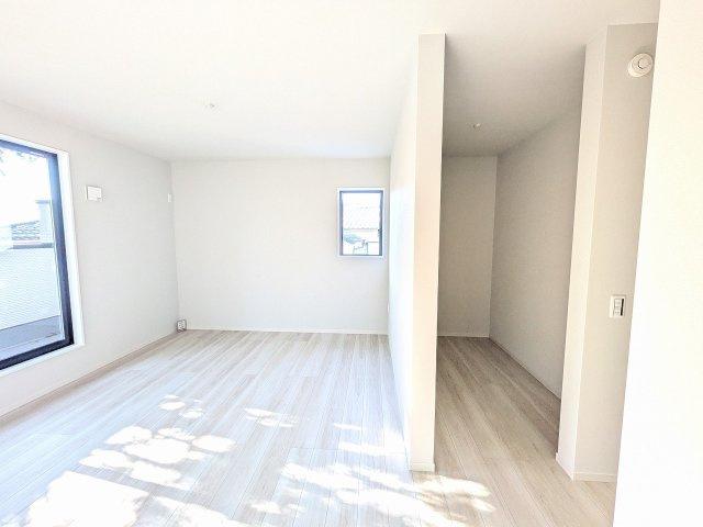 八王子市　緑町　新築一戸建て　９期の収納|～ウォークインクローゼットでお荷物がスッキリ収まります～