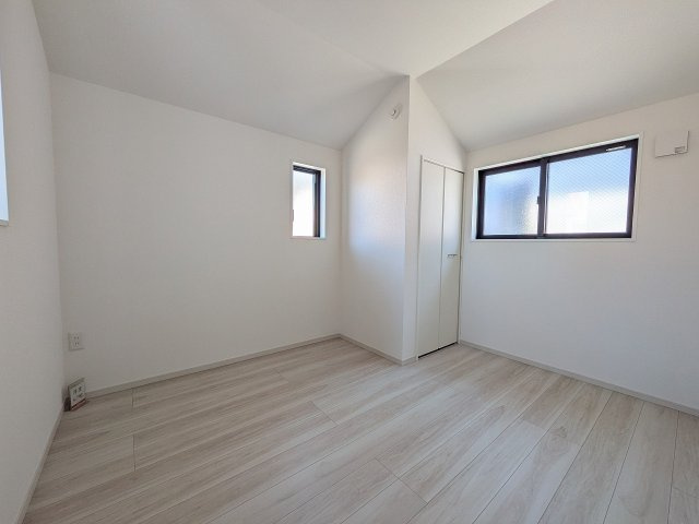 八王子市　緑町　新築一戸建て　９期の洋室|～4.7帖の洋室です～