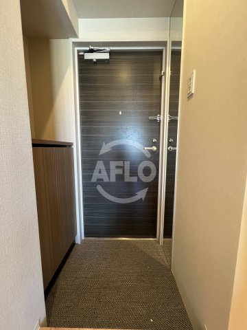 ICube弁天町　波除小学校の玄関|I Cube弁天町　玄関