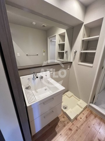 ICube弁天町　波除小学校の独立洗面台|I Cube弁天町　独立洗面台