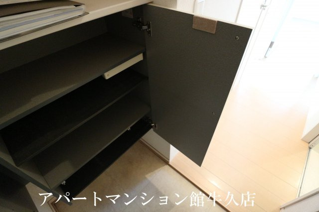 グランド メゾン Bの収納|シューズボックス