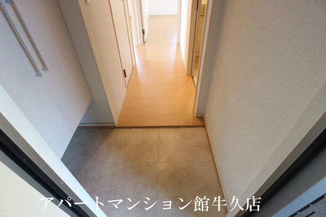 グランド メゾン Bの玄関