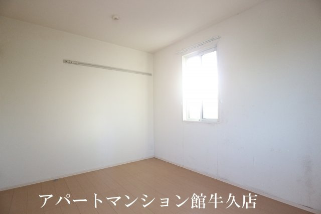 グランド メゾン Bの寝室