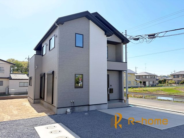 ひたちなか市高場6期　新築戸建て　1号棟の外観|建物完成いたしました！ご予約で『平日』や『夕方』などでもご見学可能です！