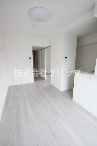 リヴシティ横濱末吉町弐番館の居間・リビング