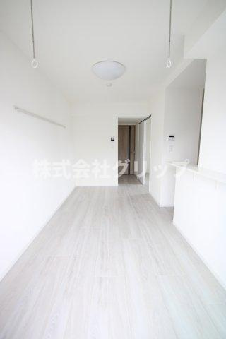リヴシティ横濱末吉町弐番館の居間・リビング