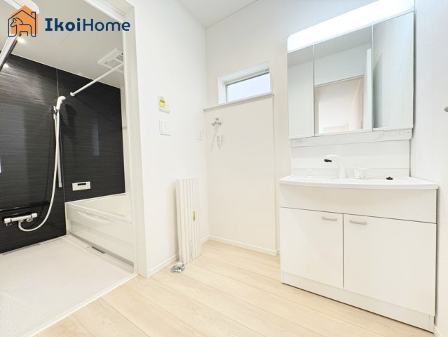 神戸市西区王塚台第6　5号棟　新築戸建の洗面所|【ホームページに現地動画掲載中】●年中無休：当日予約可●洗濯パン未設置。価格は約5000円〜ご相談可