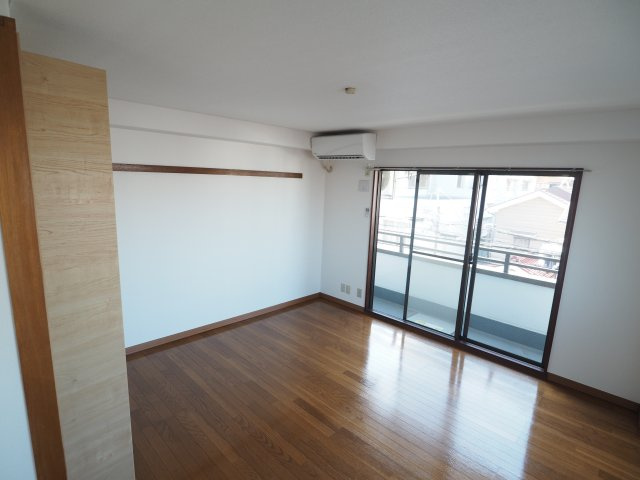 【居間・リビング】 | ジェイケイビル