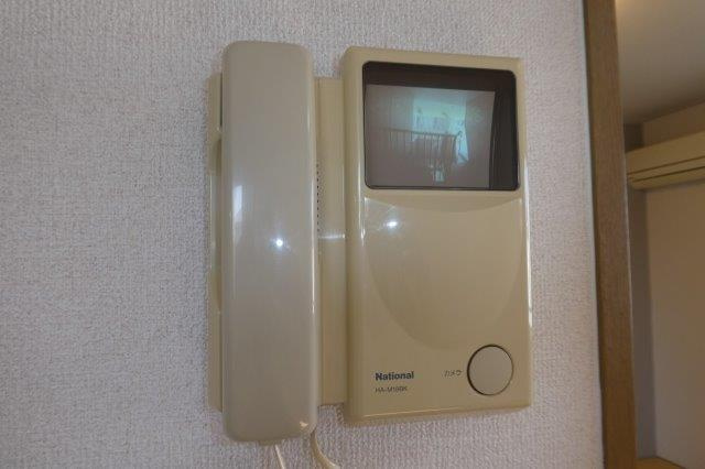 セジュール三宅Ｄのセキュリティ|ＴＶインターホン