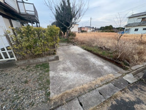 【駐車場】