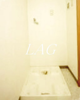 【設備】 | エクセシオーネ目黒 | 室内洗濯機置場です。