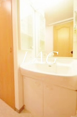 【洗面所】 | エクセシオーネ目黒 | 独立洗面台です。