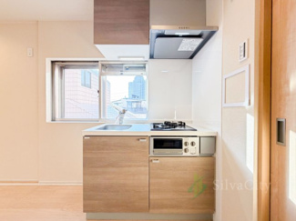 【キッチン】 | ライオンズマンション広尾第二 | キッチン　当日のご見学、可能です！お気軽にお問い合わせください！※0120-133-468