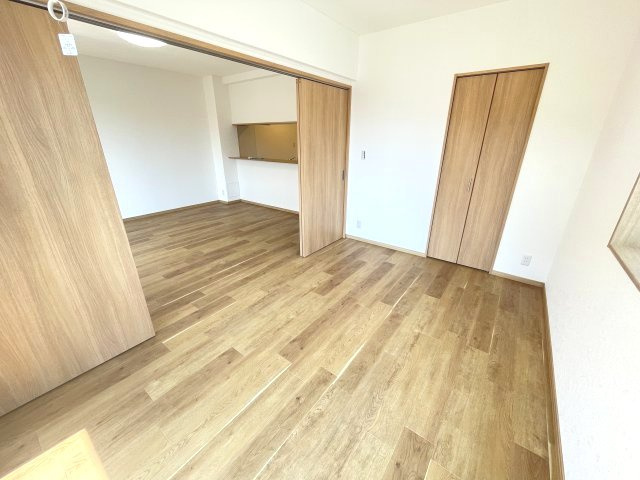 【寝室】 | 開放的な寝室です