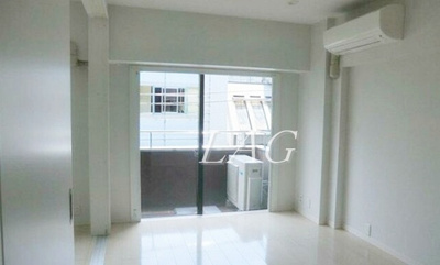 【居間・リビング】 | パークサイド六本木 | 洋室のお部屋です。