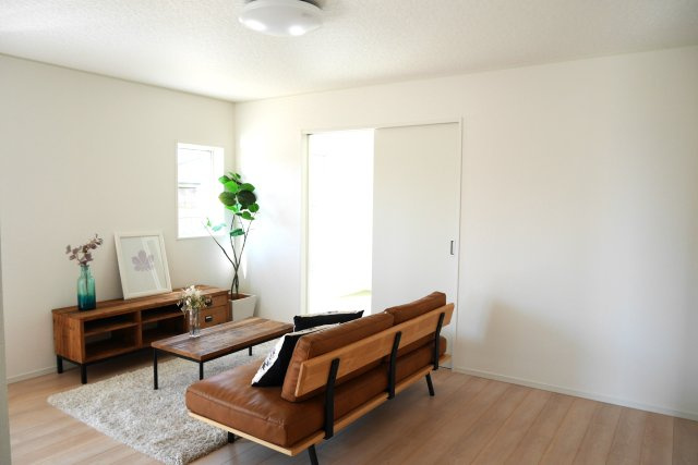 小郡市二森　オール電化平屋　アーネストワンの庭