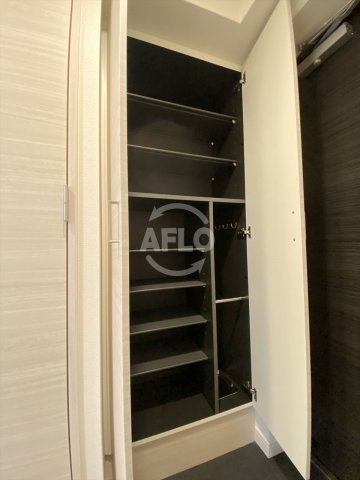 スプランディッド天王寺DUEの収納|スプランディッド天王寺DUE　シューズボックス
