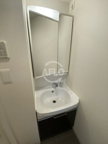 スプランディッド天王寺DUEの独立洗面台|スプランディッド天王寺DUE　洗面化粧台