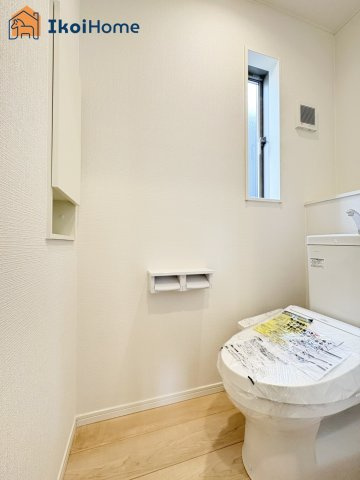 神戸市西区王塚台第6　1号棟　新築戸建のトイレ|【ホームページに現地動画掲載中】●年中無休：当日予約可●トイレが2か所あるので夜中も安心です。