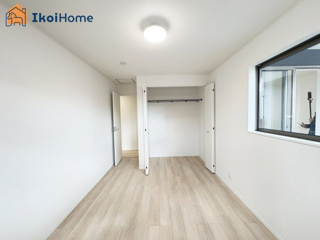 神戸市西区王塚台第6　1号棟　新築戸建の内装|【ホームページに現地動画掲載中】●年中無休：当日予約可●遮熱Ｌｏｗ−ｅ複層硝子入り窓ペアガラス採用！