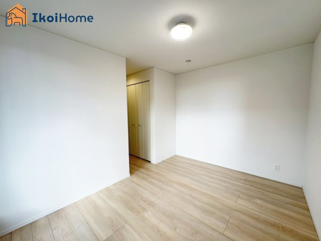 神戸市西区王塚台第6　1号棟　新築戸建のその他|【ホームページに現地動画掲載中】●年中無休：当日予約可●2階洋室です。各部屋収納がございます！