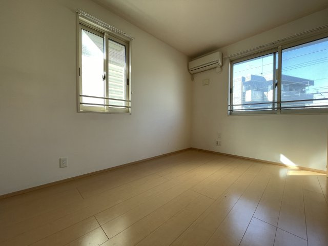 川崎市多摩区登戸の賃貸マンションの寝室