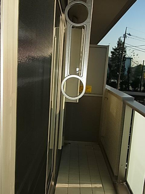 川崎市多摩区登戸の賃貸マンションのバルコニー