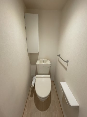 川崎市多摩区登戸の賃貸マンションのトイレ