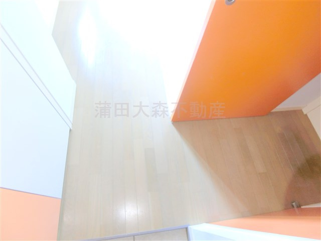 ヂオメトリーの内装