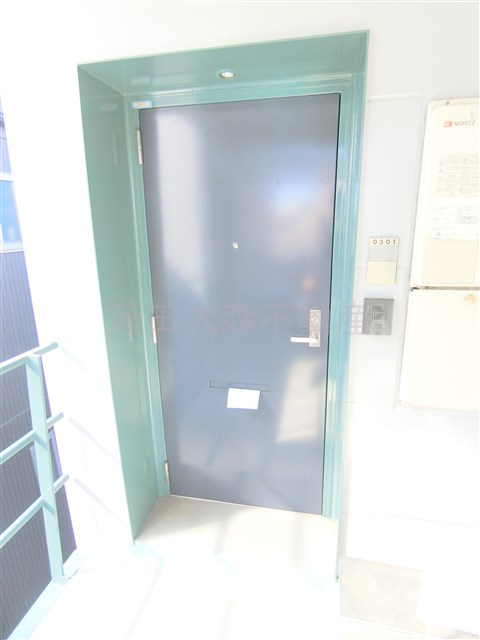 ヂオメトリーの玄関