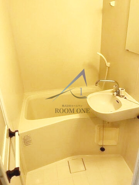 フェイス北上野の浴室|お風呂です。